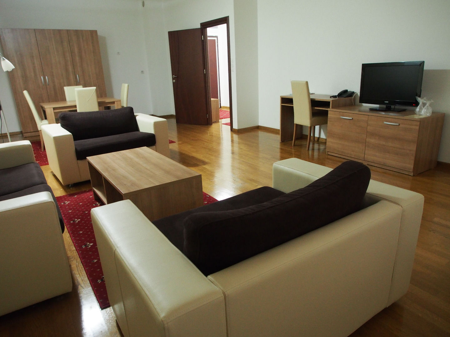 Tcc Grand Plaza Hotel Skopje Room photo